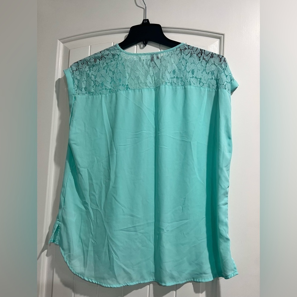 Maurice’s XL mint green lace sheer top shirt work dressy button up women’s - Picture 2 of 8